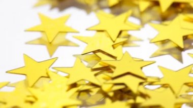 altın yıldız konfeti