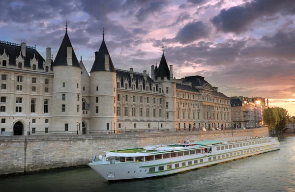 Conciergerie. — Fotografia de Stock