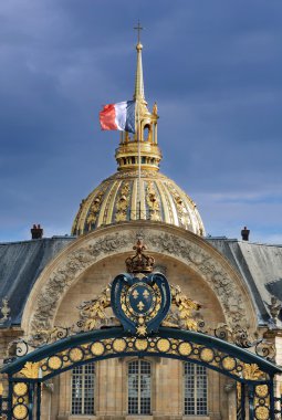 Invalides.