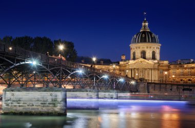 Institut de france.