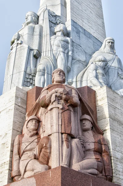 Riga freiheitsdenkmal 02 — Stockfoto