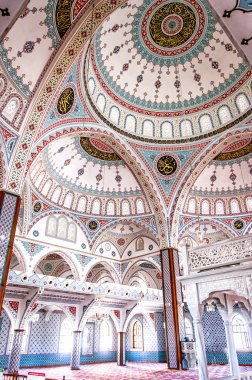 Manavgat Camii iç 02