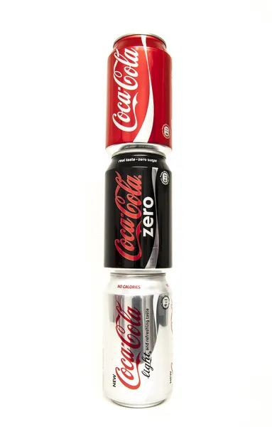 Geselecteerde cokes cola 0, 33l blikjes — Stockfoto