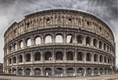 Roma colosseum 02