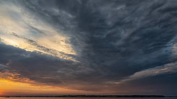 View Faro Island Dramatic Sky Sunset Veiwed Stubbekoping Denmark — Stockfoto