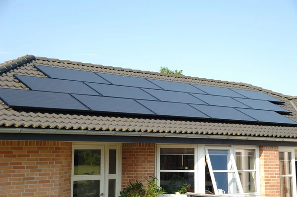 Zonnepanelen — Stockfoto