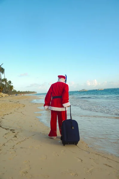 Santa Claus Está Vacaciones Una Playa Tropical República Dominicana Isla Imagen de archivo