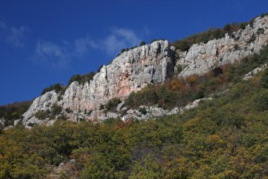dağlar düşmek