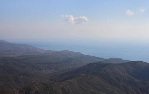 Mountains and sea — Stock Photo, Image