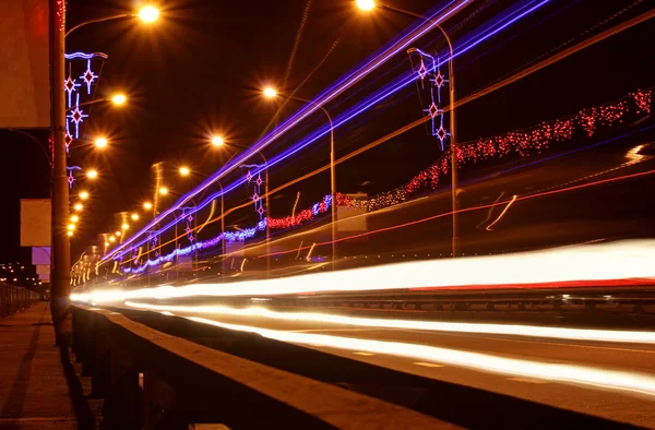 Brücke bei Nacht — Stockfoto