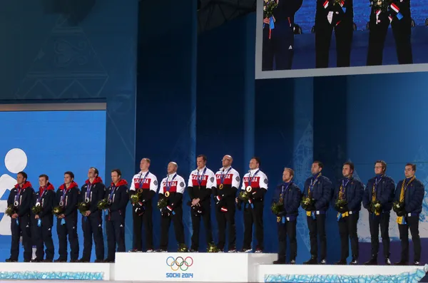 Mannen curling medaille ceremonie — Stockfoto