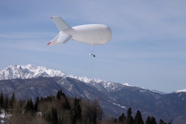 Aerostat Dağları üzerinde