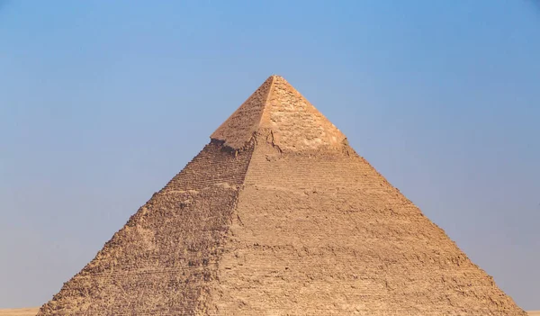 Visão Pirâmide Khafre Gizé Contra Céu Azul — Fotografia de Stock
