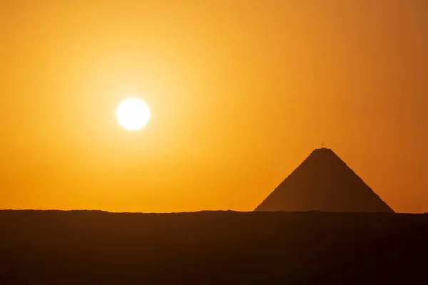 Uitzicht Grote Piramide Van Gizeh Egypte Bij Zonsopgang — Stockfoto