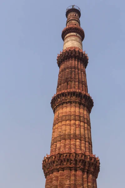 Widok Minaret Qutb Minar Delhi Indiach — Zdjęcie stockowe