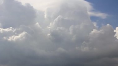 Cumulus bulutları time-lapse
