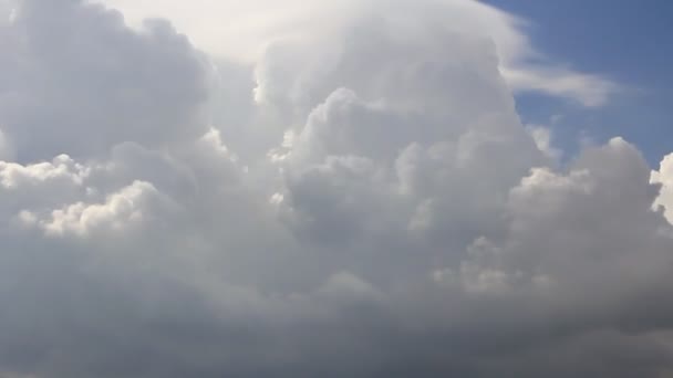 Nubes cúmulos lapso de tiempo — Vídeos de Stock