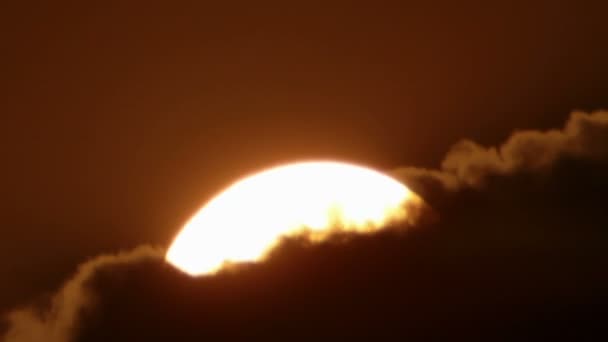 太阳在天空上 — 图库视频影像