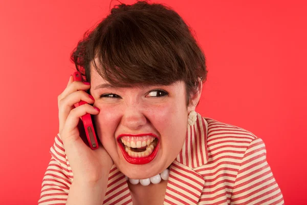 Appel téléphonique en colère sur le smartphone — Photo