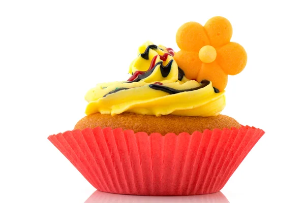 Κίτρινο και κόκκινο cupcake — Φωτογραφία Αρχείου