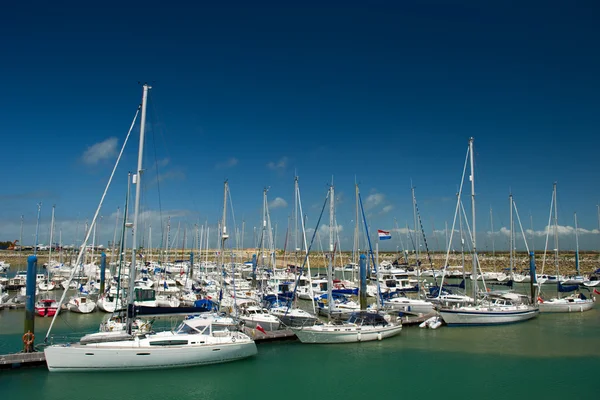 Island Oleron in France with yachts in harbor — Stock Photo, Image