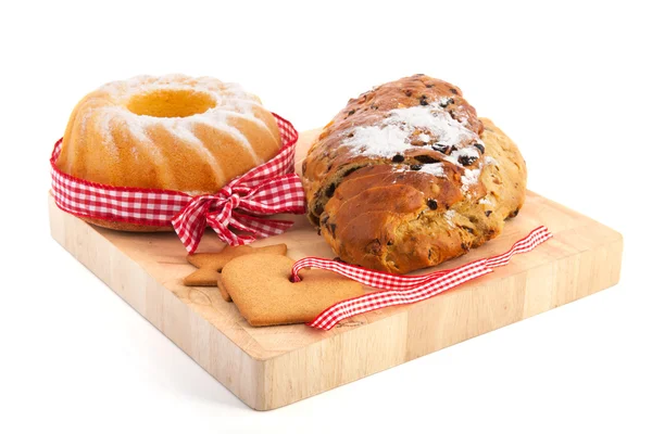 Christmas turban and currant bread — Stock Photo, Image