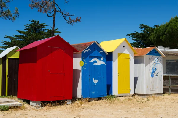 Cabanas de praia na ilha Oleron, na França — Fotografia de Stock