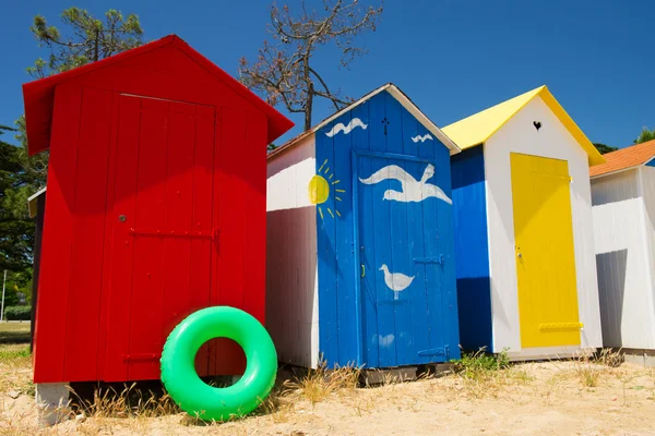 Stranden hyddor på island oleron i Frankrike — Stockfoto