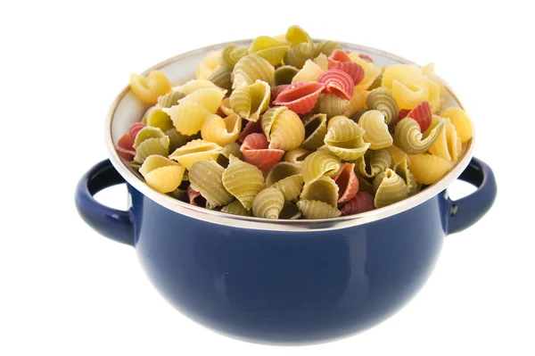 Pan met schelpen pasta — Stockfoto