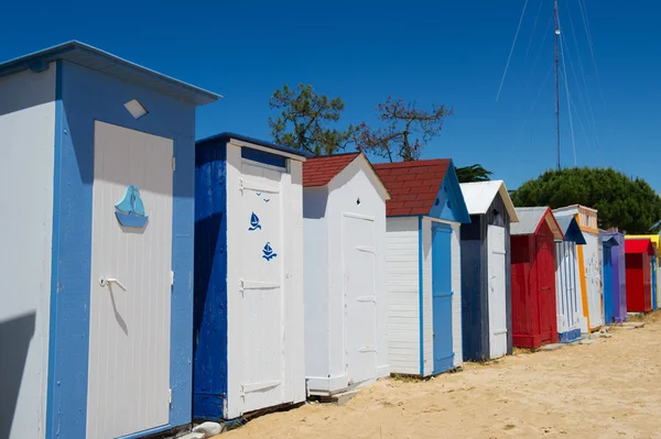 Stranden hyddor på island oleron i Frankrike — Stockfoto