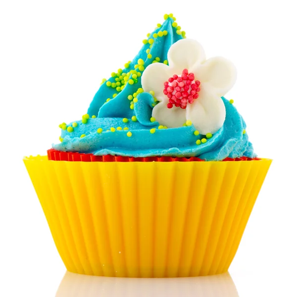 Birthday cupcake with flower — Stock Photo, Image