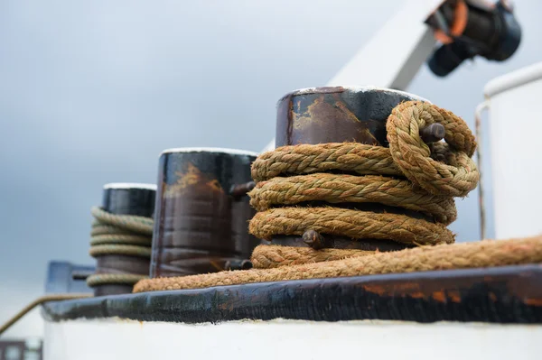 Rope on a ship — Stock Photo, Image