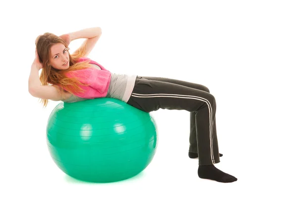 Sport vrouw met de abs training bal — Stockfoto