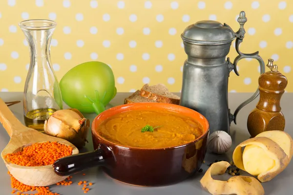 Vegetarian red lentil soup — Stock Photo, Image