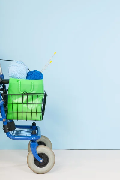 Rollator für Frau — Stockfoto