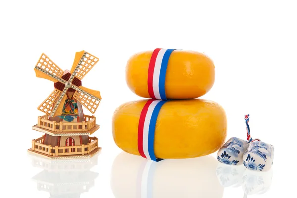 Whole Dutch cheeses — Stock Photo, Image