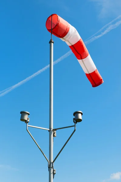 Red and white windsock — Stock Photo, Image