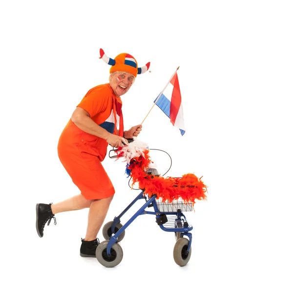 Grappige senior Nederlandse voetbal supporter — Stockfoto