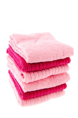 yığılmış pembe havlu