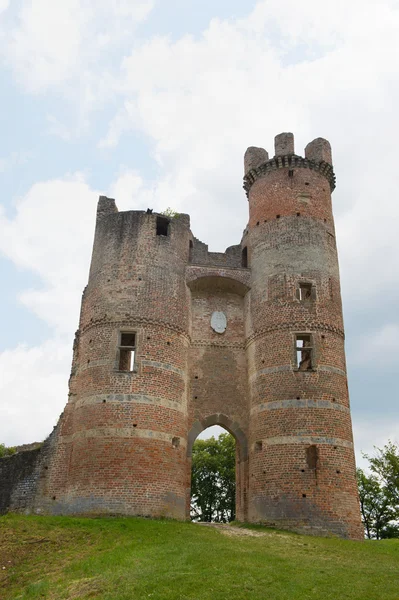 Stå hög av franska ruin — Stockfoto