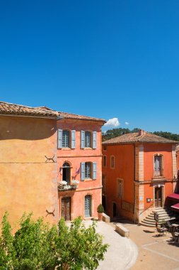roussillon Town hall