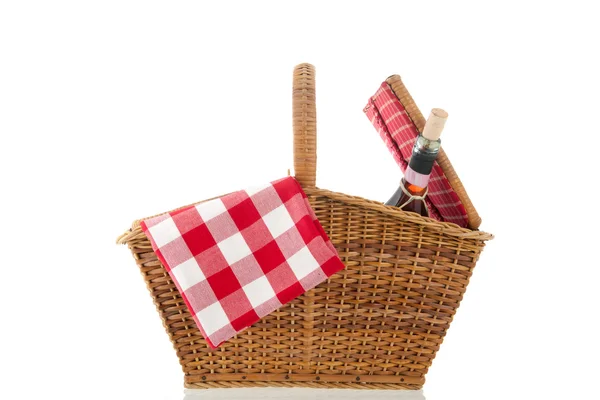 Picnic basket — Stock Photo, Image