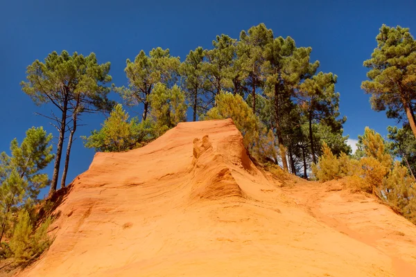 Landscape with ochre in France — Stock Photo, Image