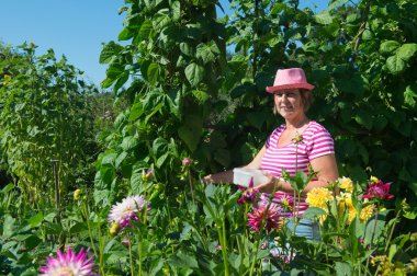 Sebze Bahçesi kadında