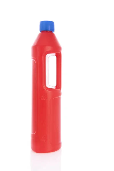 Bottiglia Plastica Rossa Con Tappo Blu Isolato Sfondo Bianco — Foto Stock