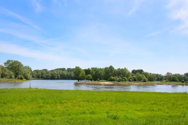 Ландшафт Голландська Річка Ijssel Біля Хаттема — стокове фото