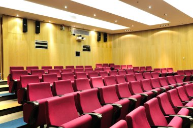 boş ders theater