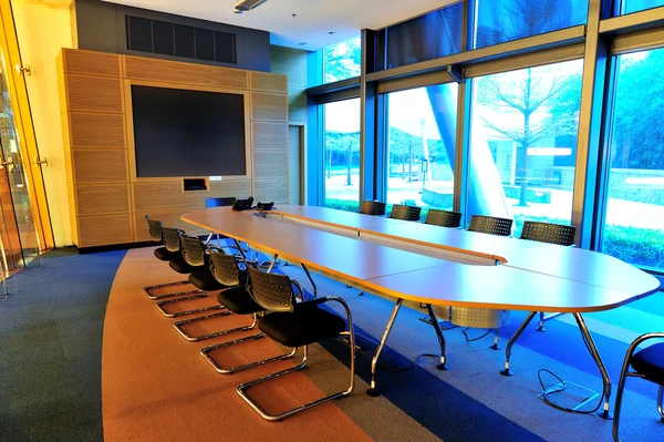 Prázdné kanceláře konferenční místnost — Stock fotografie