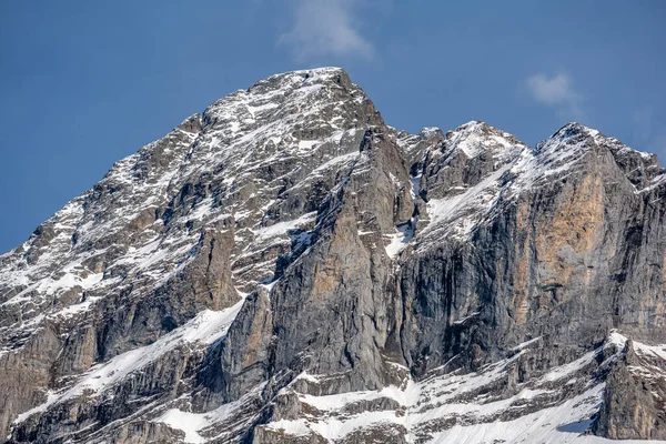 Grindelwald - dağ manzaralı güzel köy - İsviçre