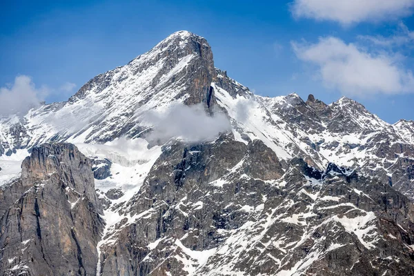 Grindelwald - dağ manzaralı güzel köy - İsviçre